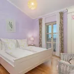 Nice Home In Malinska مالينسكا