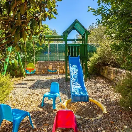 Stunning Home In Malinska With Wifi * Malinska