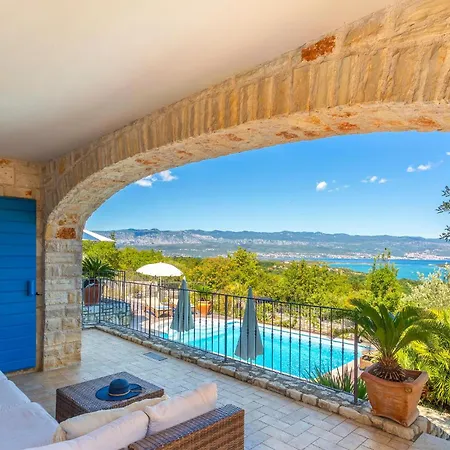 Holiday home Stunning Home In Malinska With Wifi Malinska